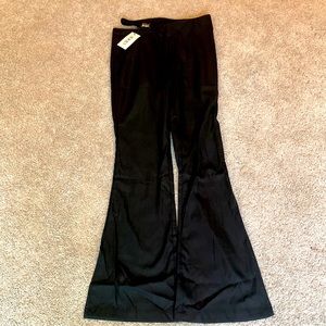 Black waist flare pants